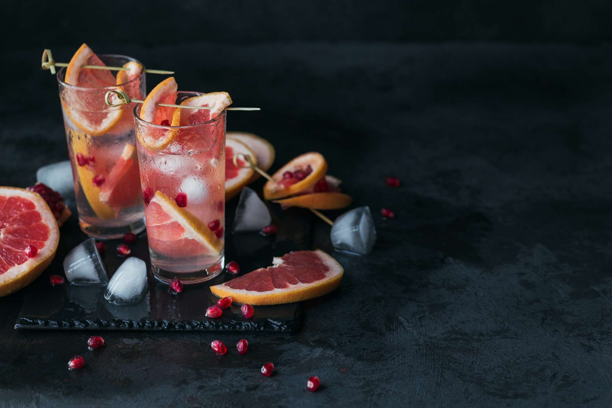 grapefruit-and-pomegranate-cocktail